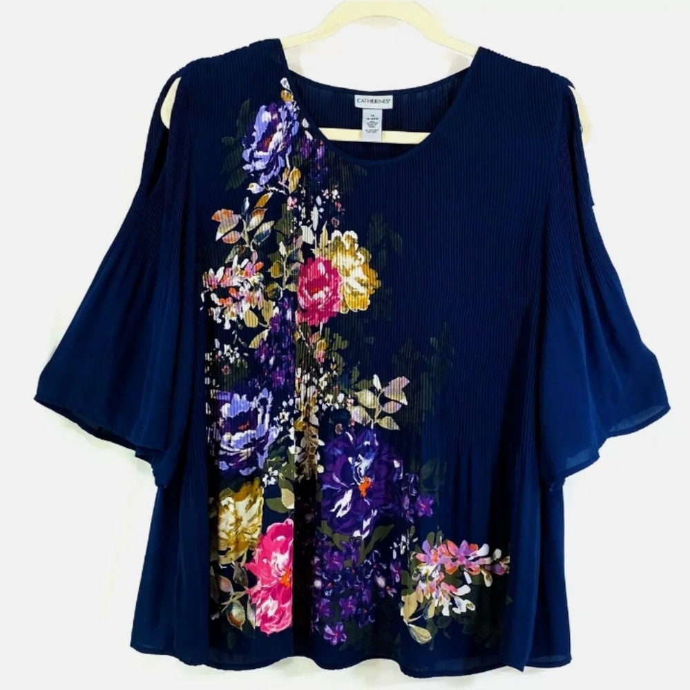 Catherine's "petite" OXWP size 14/16WP floral accordion blouse